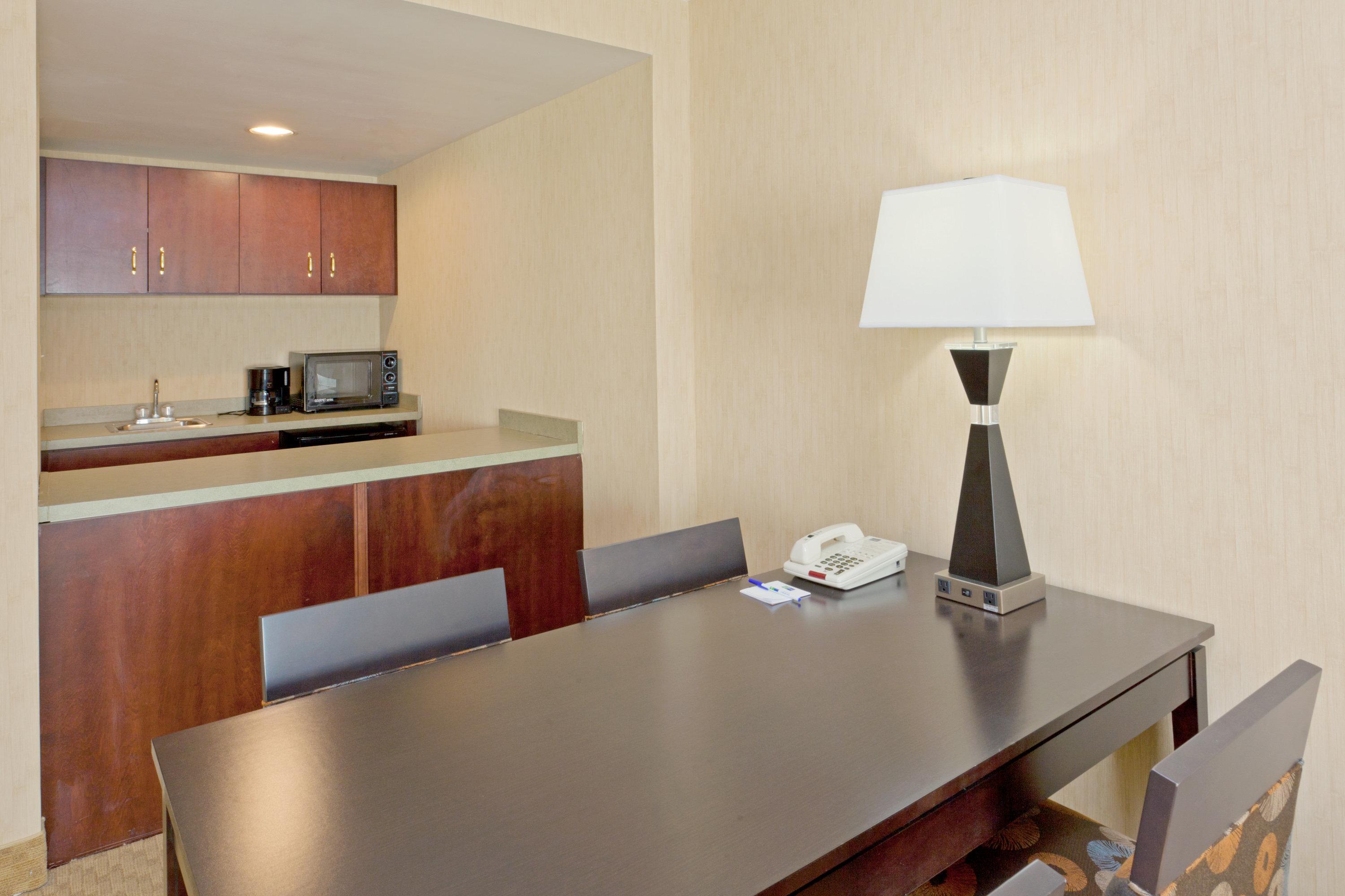 Holiday Inn Express Hotel & Suites Dover By Ihg Bagian luar foto