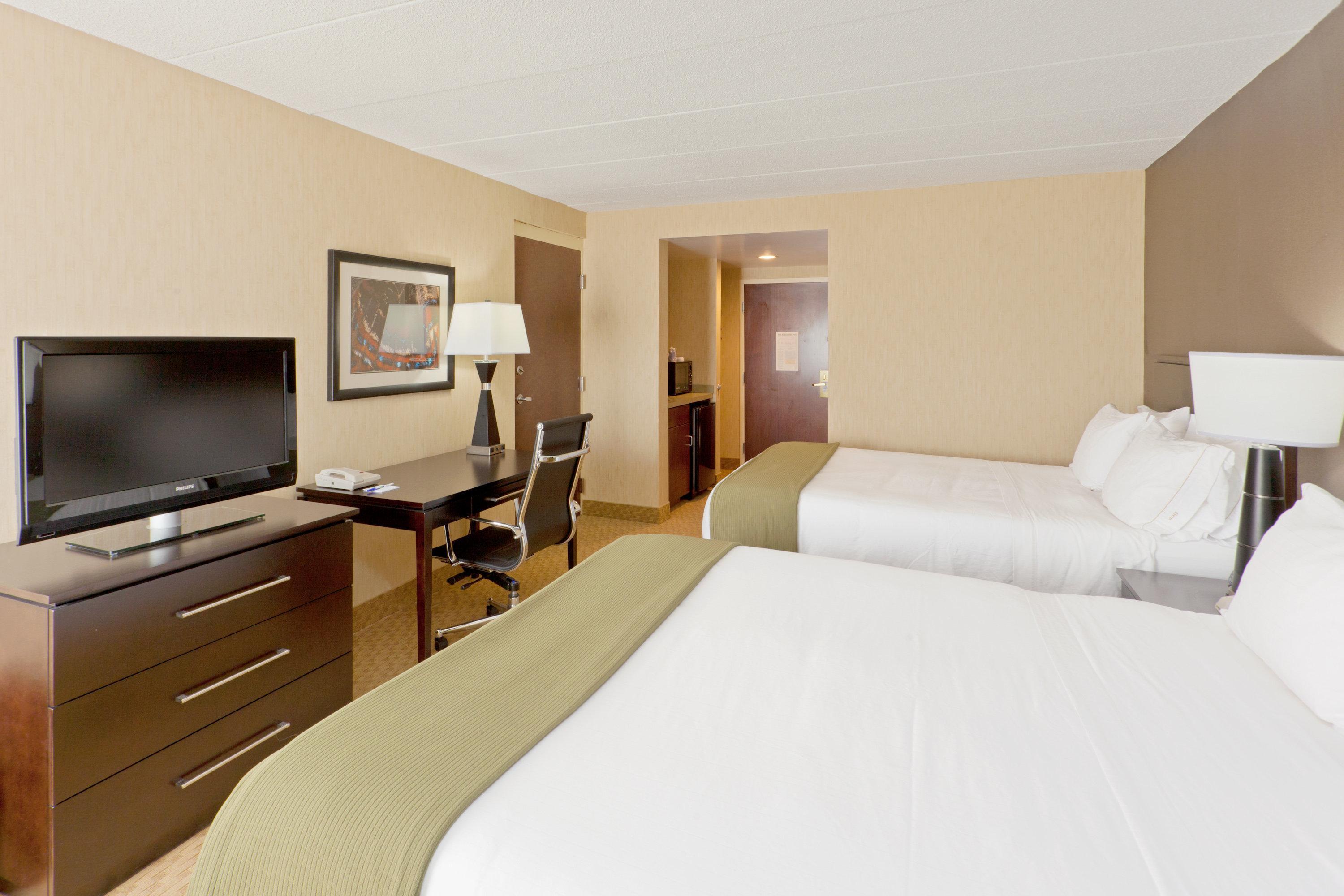 Holiday Inn Express Hotel & Suites Dover By Ihg Bagian luar foto