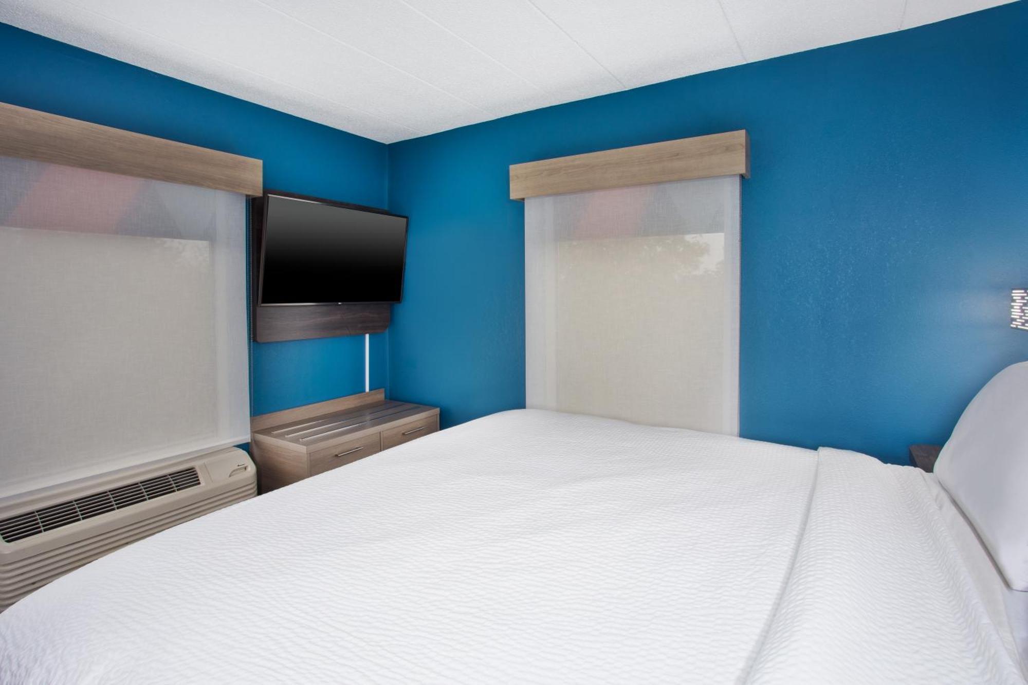 Holiday Inn Express Hotel & Suites Dover By Ihg Bagian luar foto